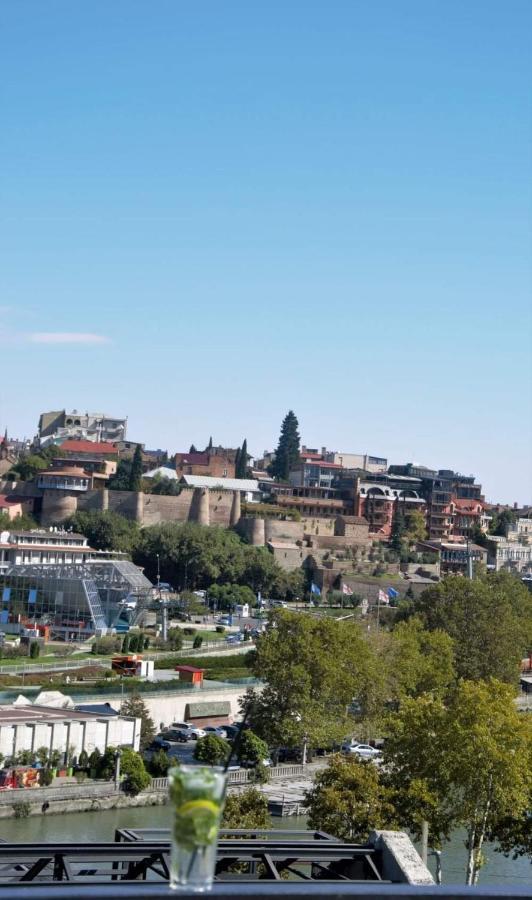 Barsuna Tbilisi Esterno foto